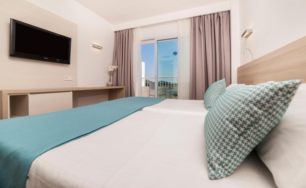 Globales Mimosa Hotel Palma Nova  Exterior photo